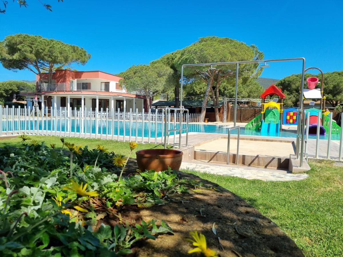 Camping Lacona Pineta Capoliveri  Esterno foto