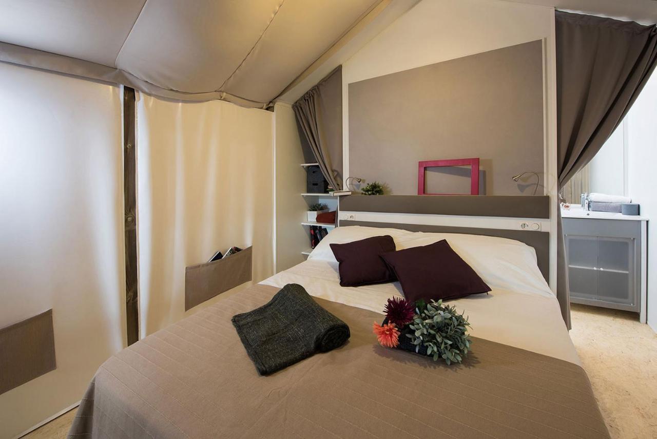 Camping Lacona Pineta Capoliveri  Esterno foto