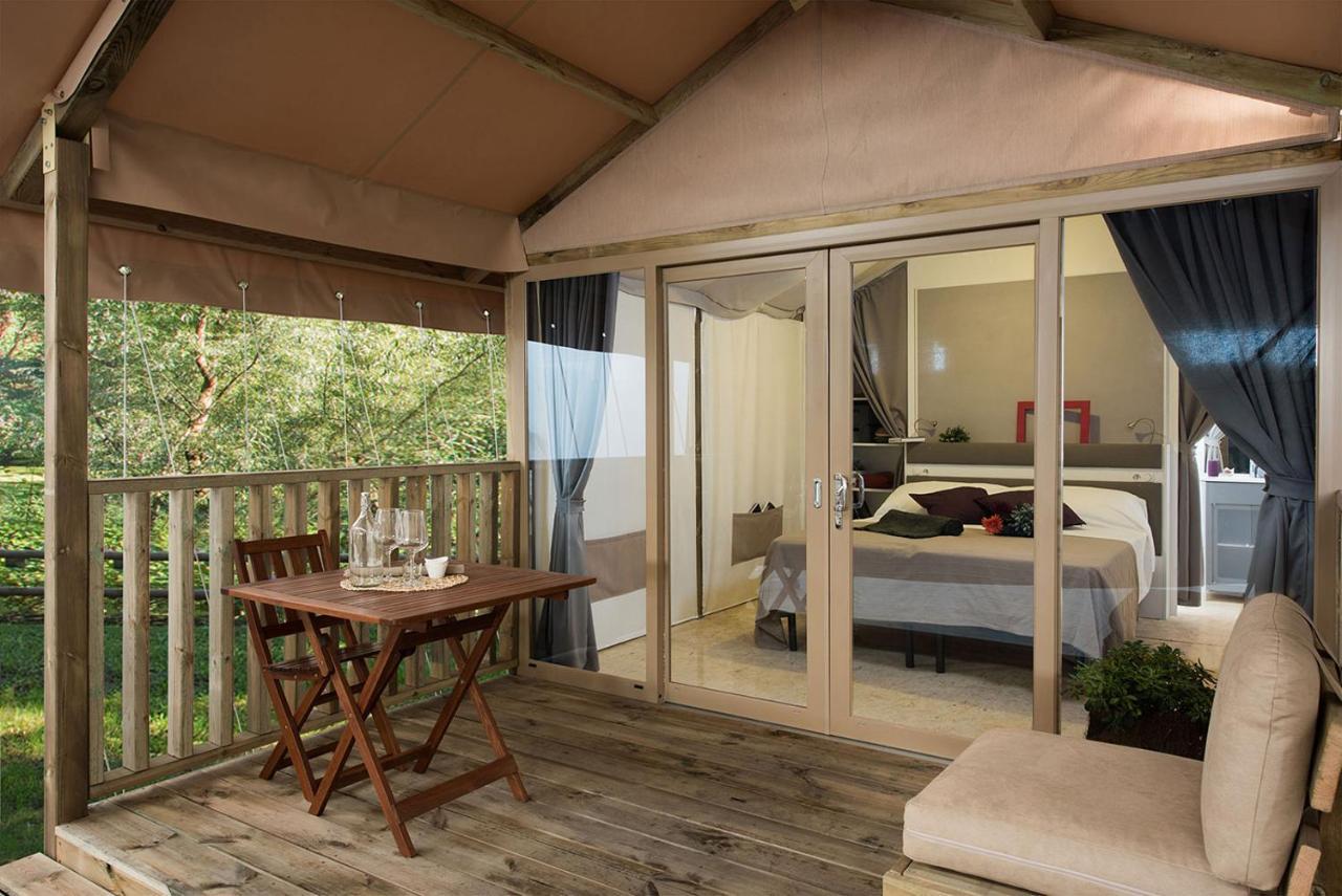 Camping Lacona Pineta Capoliveri  Esterno foto