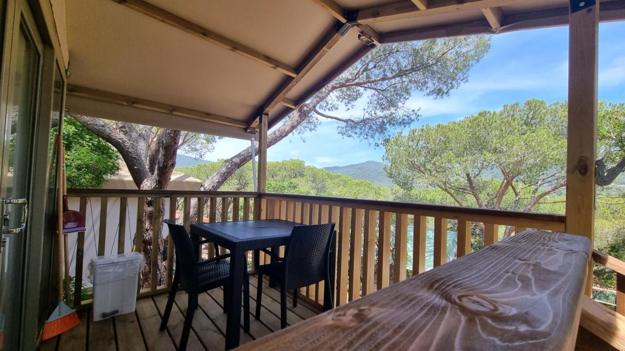 Camping Lacona Pineta Capoliveri  Esterno foto