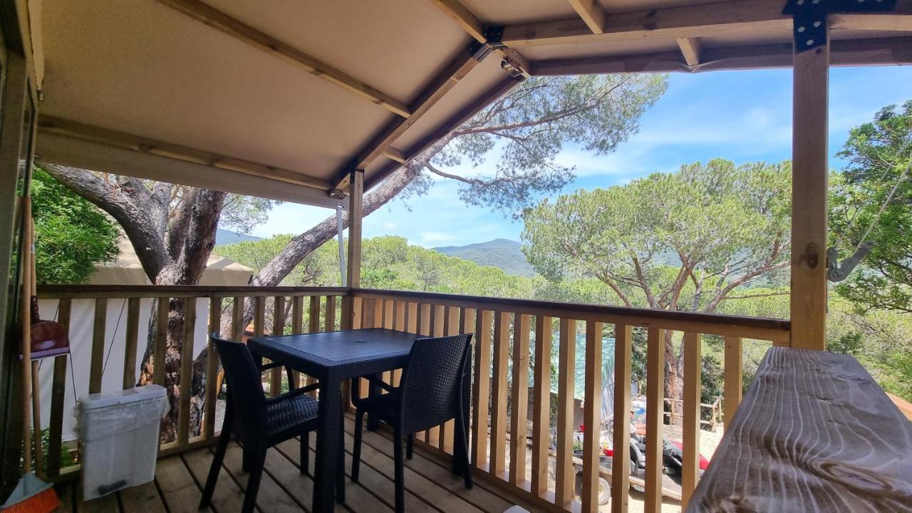 Camping Lacona Pineta Capoliveri  Esterno foto