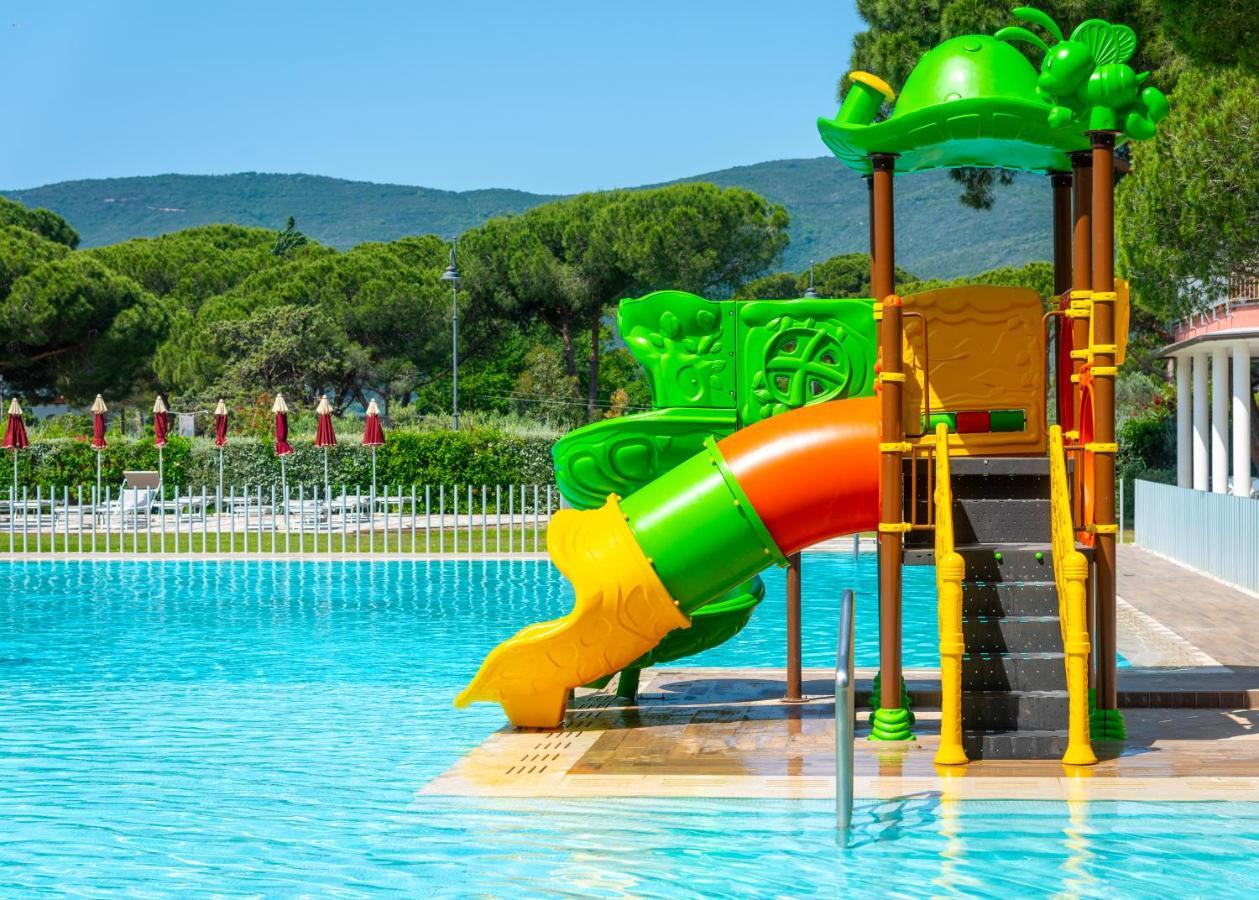 Camping Lacona Pineta Capoliveri  Esterno foto