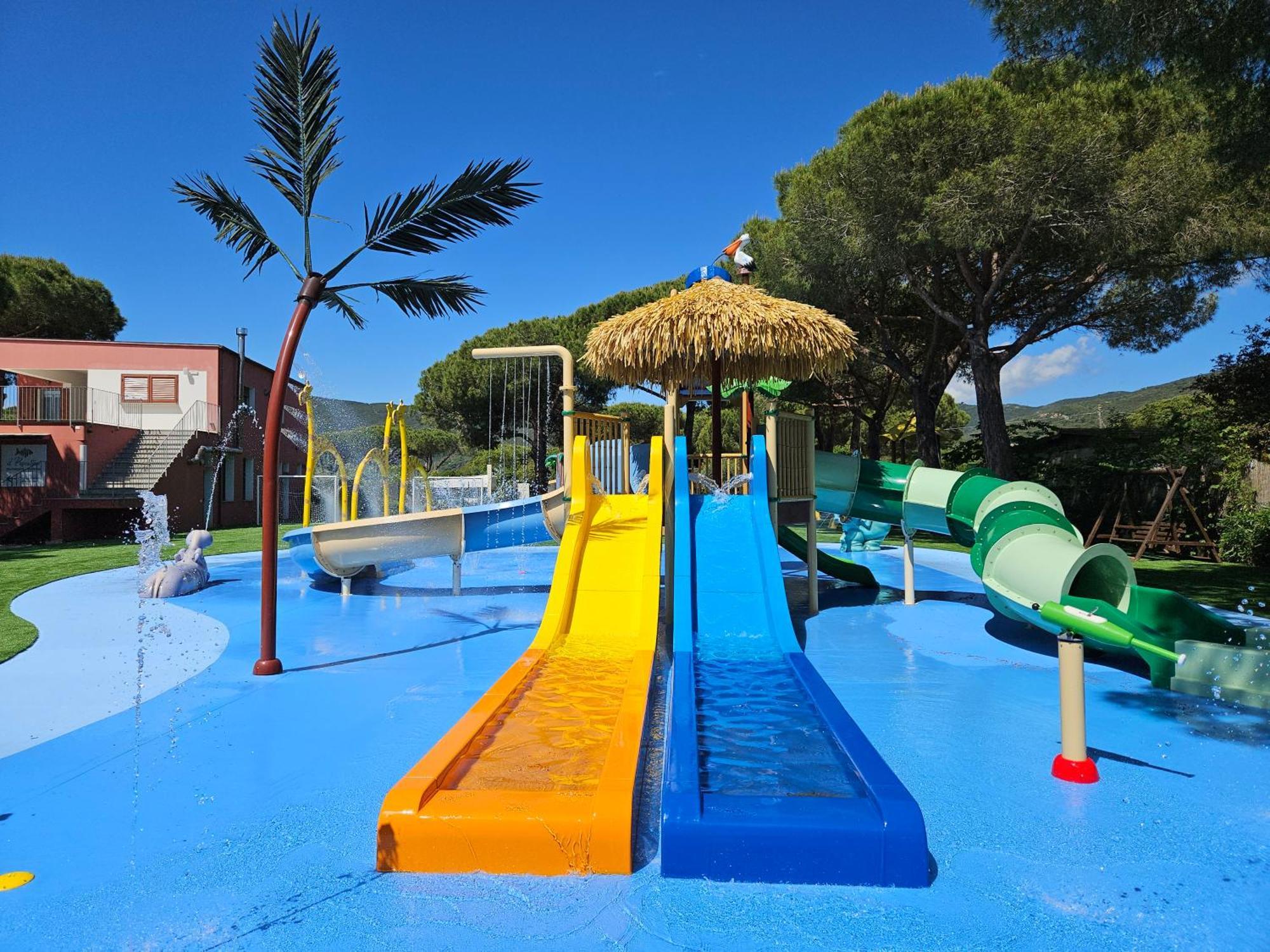 Camping Lacona Pineta Capoliveri  Esterno foto